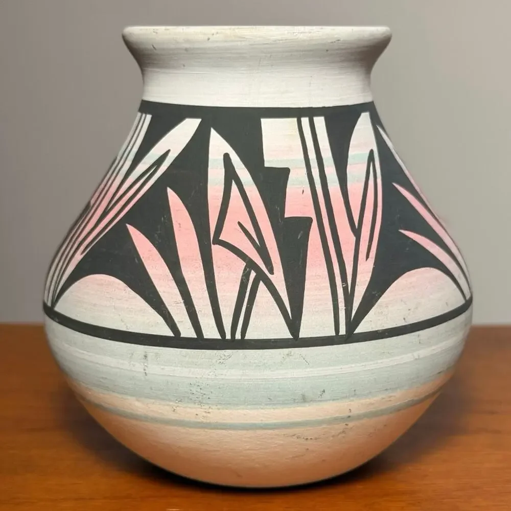 Vintage Mesa Verde Pottery Vase Signed Perfina Rockwell Navajo USA Pastel